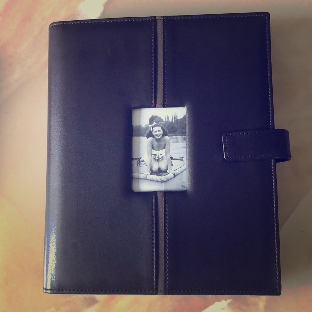PHOTO BOOTH ALMBUM